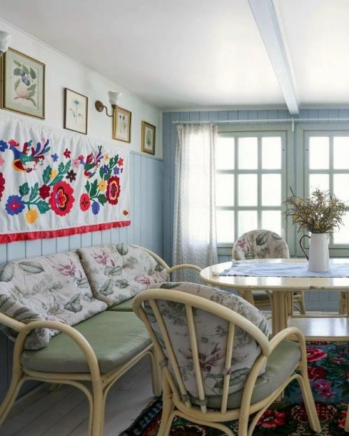 С первых минут этот дом очаровывает своей уютной, почти сказочной атмосферой. 08