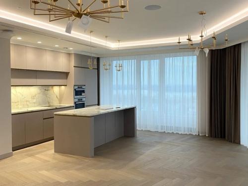 Видовая 3-х комнатная квартира площадь: 126 м, терраса 10 кв. 08