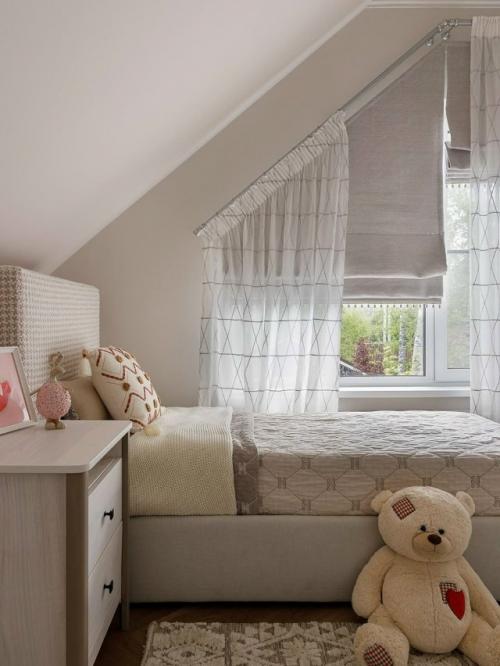 Этот проект - отличный пример того, как лаконичность может сочетаться с уютом и индивидуальностью. 02