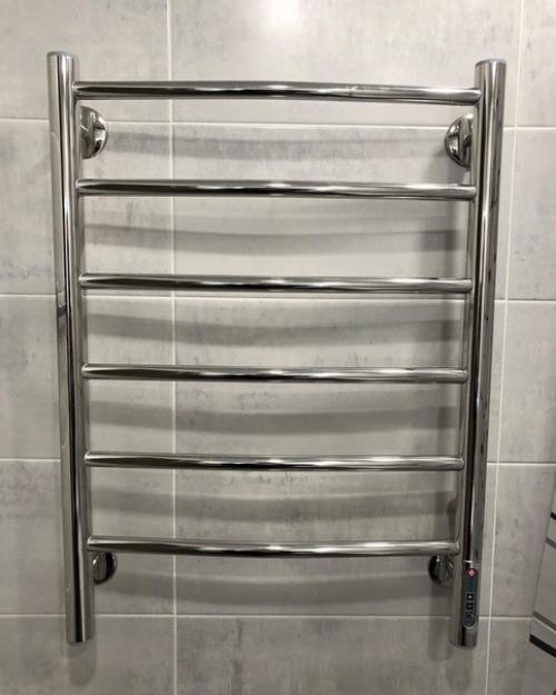 За 8 дней нам сделали капитальный ремонт ванной и санузла. 05