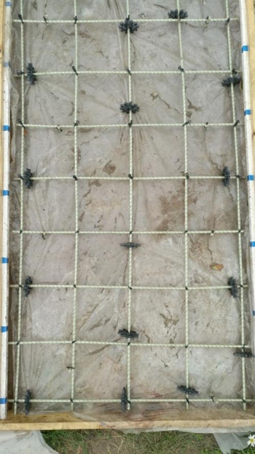 Залили с тестем по участку 30 метров такой дорожки. 02 Залили с тестем по участку 30 метров такой дорожки. 02