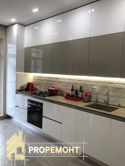 Идеи дизайна брали в интернете и, в результате, у нас получился вот такой ремонт. 01