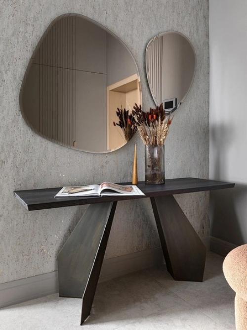 При оформлении этого интерьера вдохновились видом из окна - объемными кронами деревьев, уходящими вдаль. 05