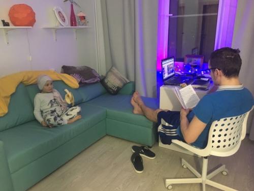 Изолировали проходную комнату. 06