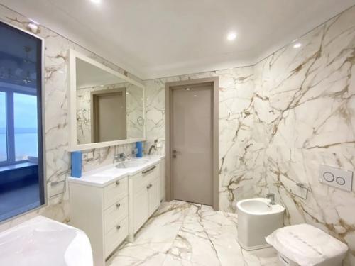 Видовая 3-х комнатная квартира площадь: 126 м, терраса 10 кв. 05