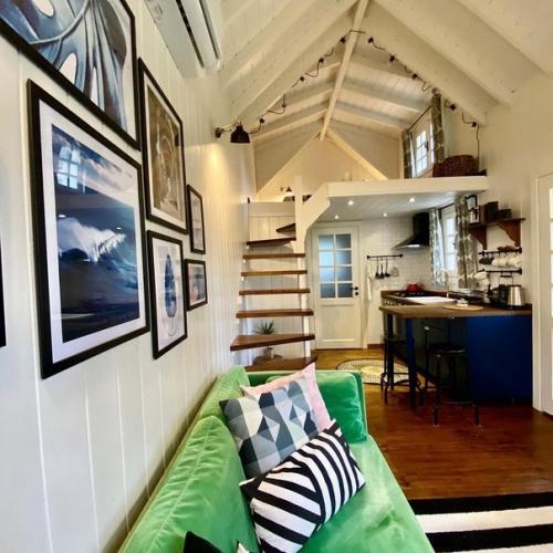 Школа ремонта.  Небольшой домик с хорошей организацией внутри. 01