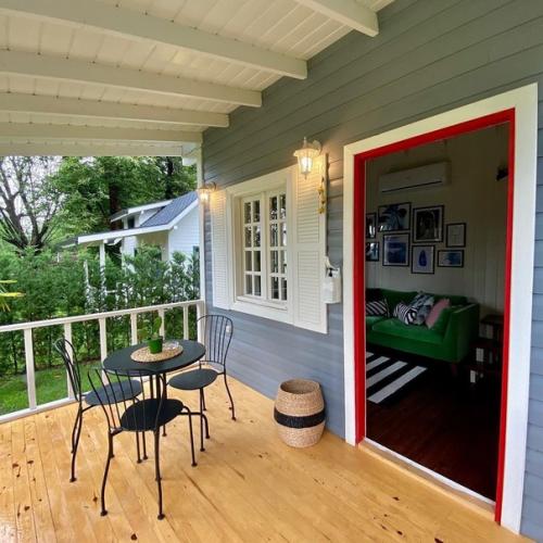 Школа ремонта.  Небольшой домик с хорошей организацией внутри. 07