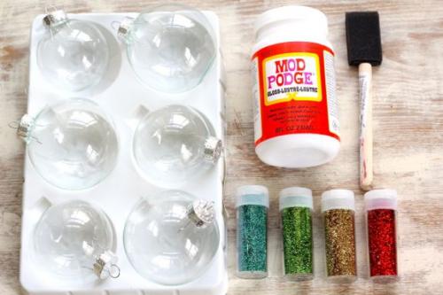 Новогодние украшения своими руками. 01