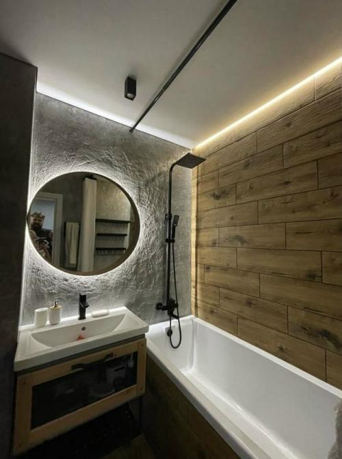 Выбор дизайна ванной комнаты - это индивидуальное решение, которое зависит от личных предпочтений и образа жизни. 04