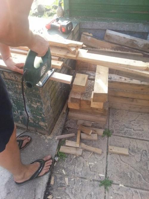 Вашему вниманию наше воплощение идеи отделки стены деревянной мозаикой. 01