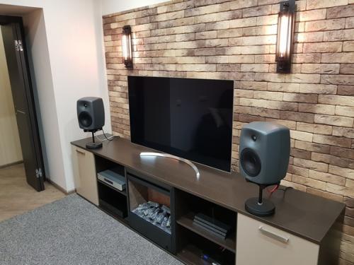 Всем привет!  Оцените дизайн в современном стиле с элементами лофта. 03