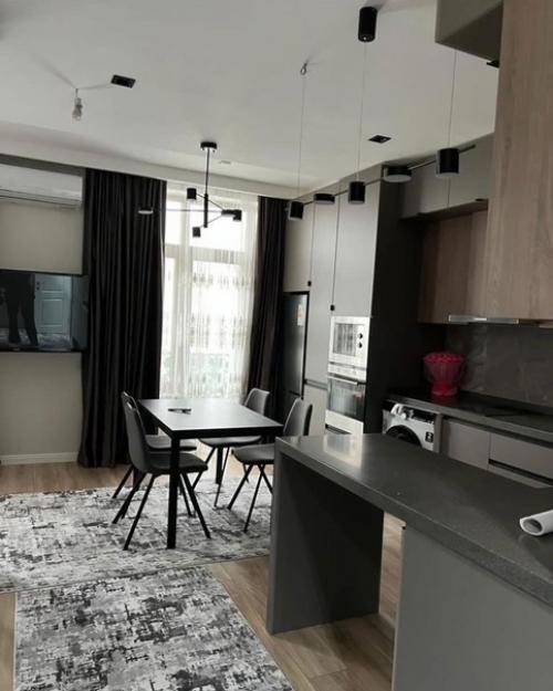 Шикарная однокомнатная квартира в английском квартале. 01