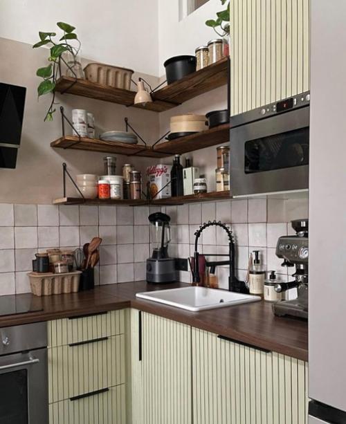 Школа ремонта.  Кухня полностью созданная своими руками. 03