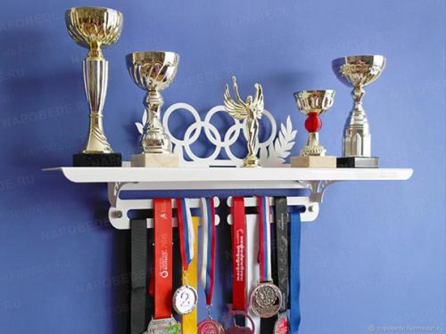 Как вы спортивные награды храните? 02