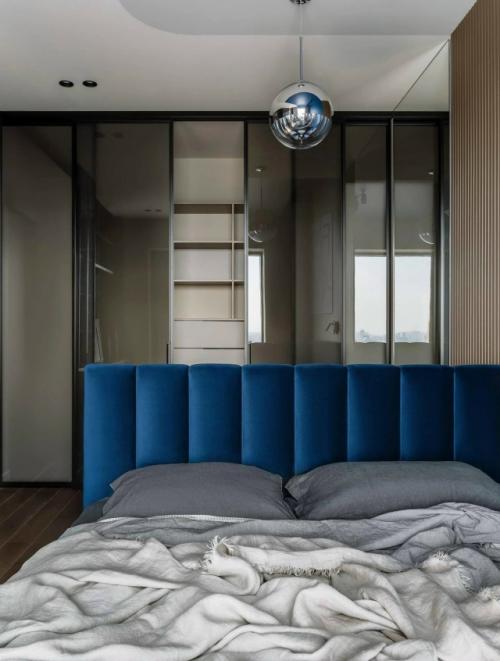 Маленькая квартира на 50-м этаже - и целый мир у ваших окон. 03