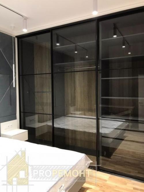 Стильная квартира после ремонта в черно-белых тонах 54 кв. 03