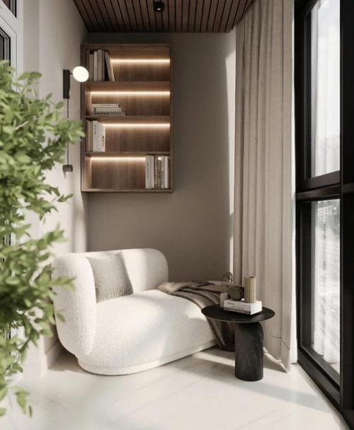 В этой небольшой гостиной важно было создать стильный интерьер с минимумом мебели и аксессуаров. 07