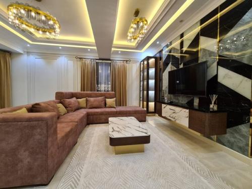 Квартира, площадью 110 кв. 02