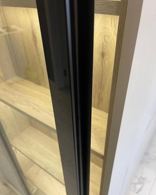 А это наша новая кухня сразу после монтажа. 07