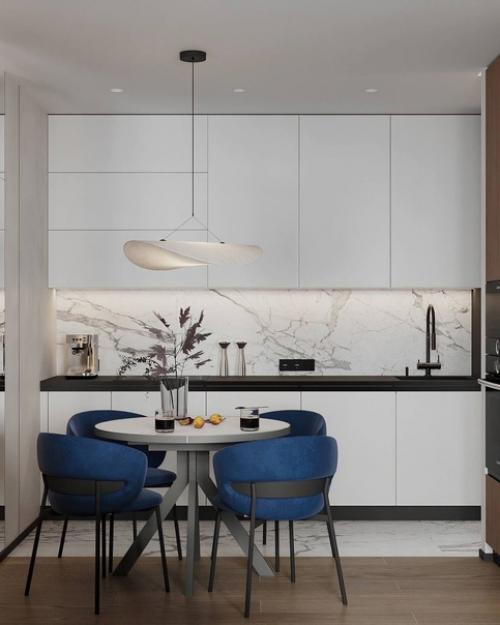 Кухня - гостиная в нейтральных оттенках с акцентной мебелью, площадь помещения 18 м. 01