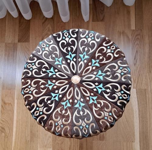 Всем здравствуйте!  Может быть, кому-то пригодится идея. 02