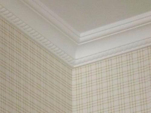 Как резать плинтус в углах для аккуратной стыковки. 02 Как резать плинтус в углах для аккуратной стыковки. 02