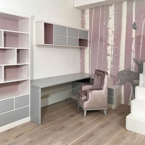 И как не поделиться такой красотой детская комната, остались мелочи и все готово. 01