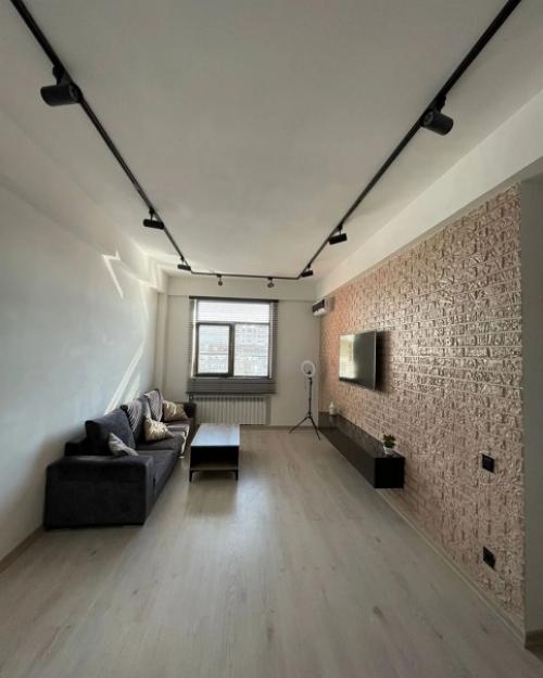 Сделали капитальный ремонт квартиры для последующей сдачи в аренду. 01