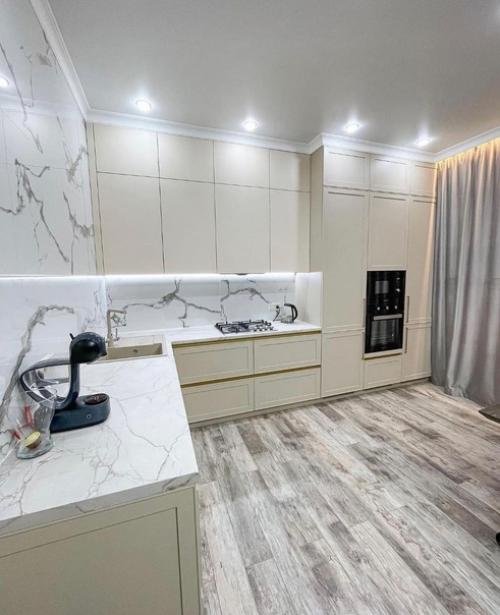 Кухня готова и можно показать. 04