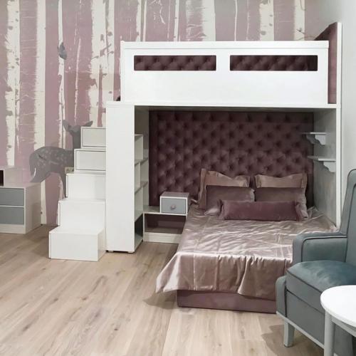 И как не поделиться такой красотой детская комната, остались мелочи и все готово. 02