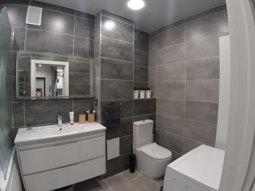 72 кв.  м, двушка. 07