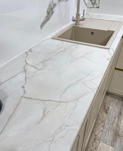 Кухня готова и можно показать. 01