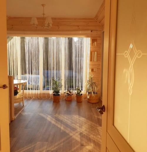 Нашеи даче чуть более 40 лет, последние 20 лет она находилась в заброшенном состоянии. 01