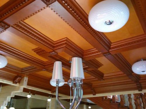 Еще одна наша работа кессонные потолки различного вида были изготовлены и смонтированы в верхнем услоне. 06
