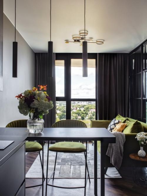 Интерьер квартиры, выполненный в нестандартных цветах. 05