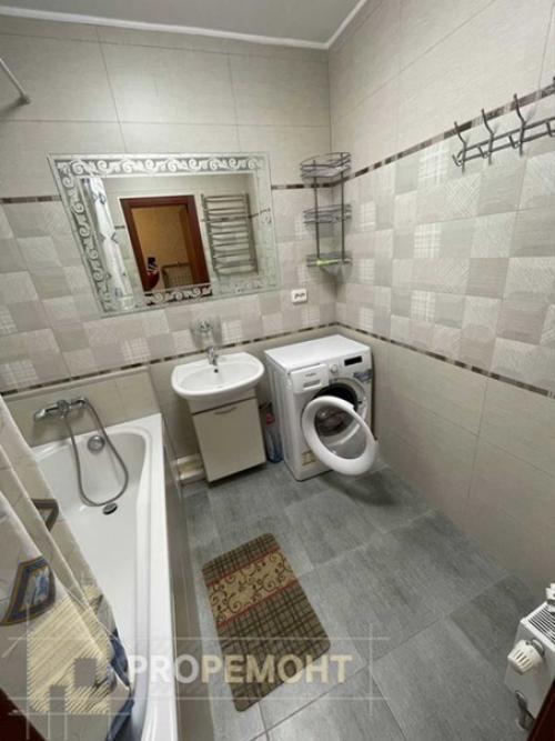 Решили поделиться и нашим ремонтом. 01