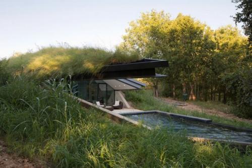 Необычный частный дом под землей в США. 06