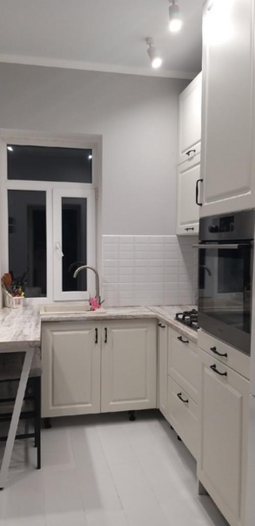 Закончили свой бюджетный ремонт кухни 5. 9 кв. 02