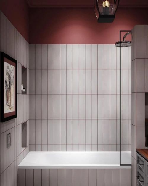 Очень атмосферная, в необычной стилистике ванная комната. 03