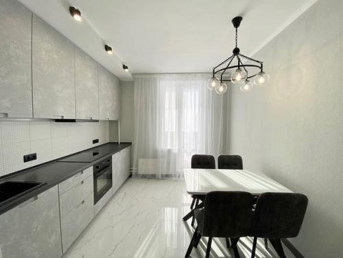 57 кв.  м. после капитального ремонта. 01