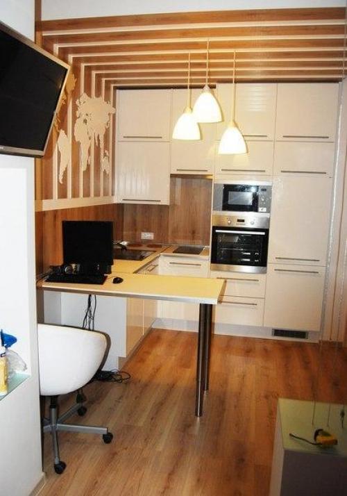 Маленькая квартира - студия в примерно 32 кв. 03