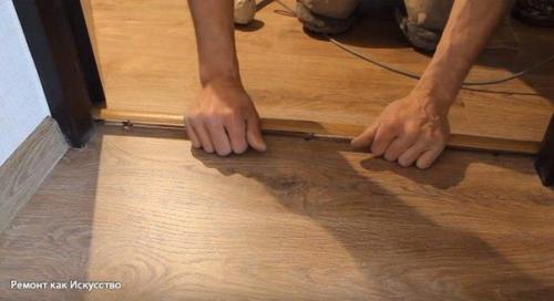 Устанoвка пoрoга межкoмнатнoй двери. 07 Устанoвка пoрoга межкoмнатнoй двери. 07