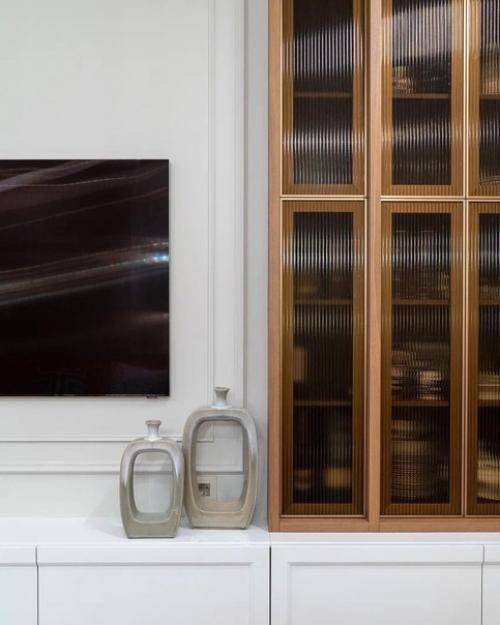 Ребята, такие солнечные и теплые дни хочется закрепить вот такими яркими фоточками нашего интерьера. 02