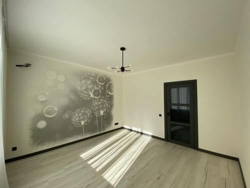 57 кв.  м. после капитального ремонта. 05