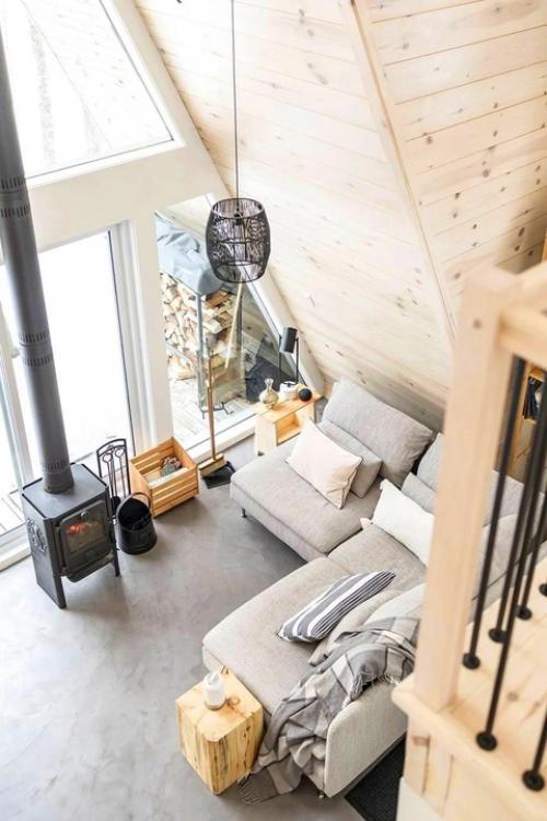 Уютный A - Frame домик среди природы - архитектура, в которой хочется раствориться. 04