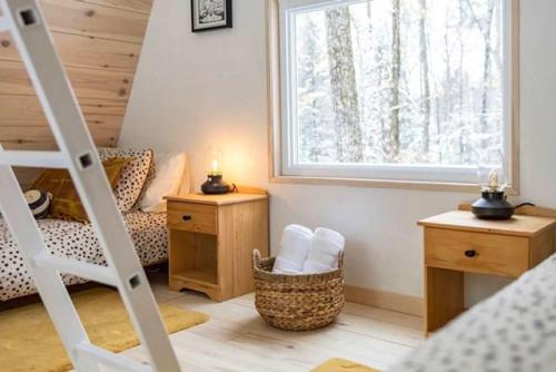 Уютный A - Frame домик среди природы - архитектура, в которой хочется раствориться. 08