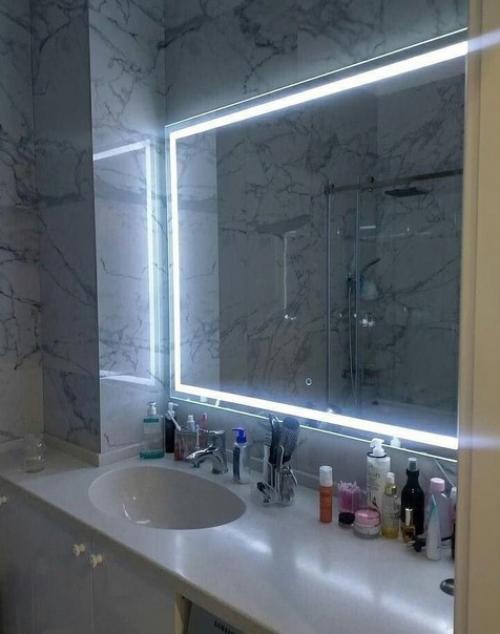 Делая современный ремонт люди от всего лишнего избавляются. 08