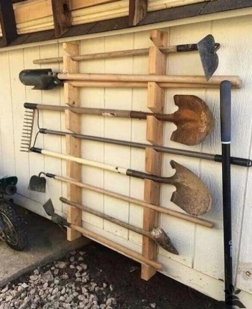 У хорошего хозяина каждая вещь на своем месте будет! 03