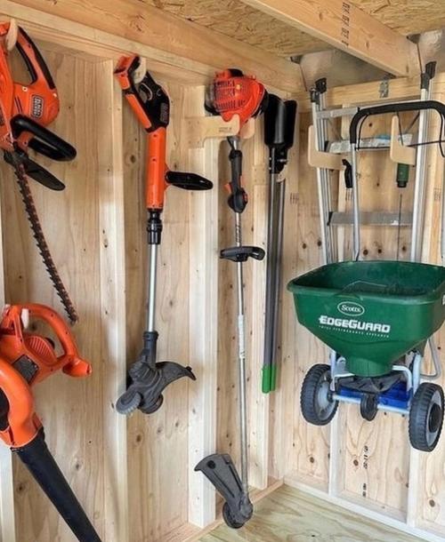 У хорошего хозяина каждая вещь на своем месте будет! 02