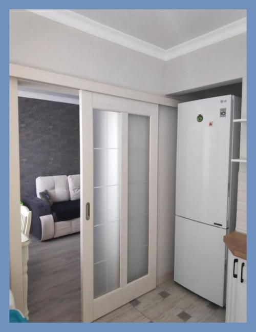 Небольшая хрущевка.  Сделали в квартире простой, без дизайнерских изысков, но практичный ремонт. 01